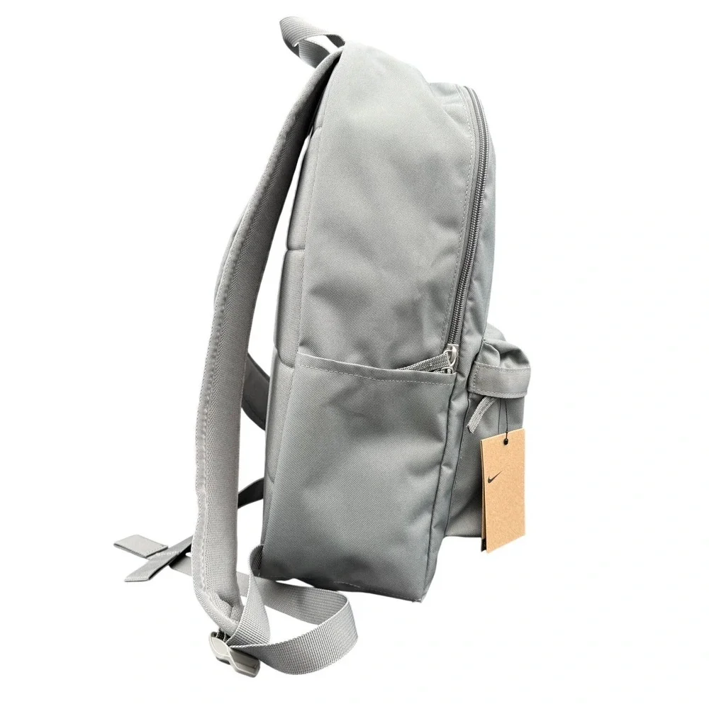Nike Heritage‎ Backpack Grey DC4244-063 School Gym Bag 25L New with Tags